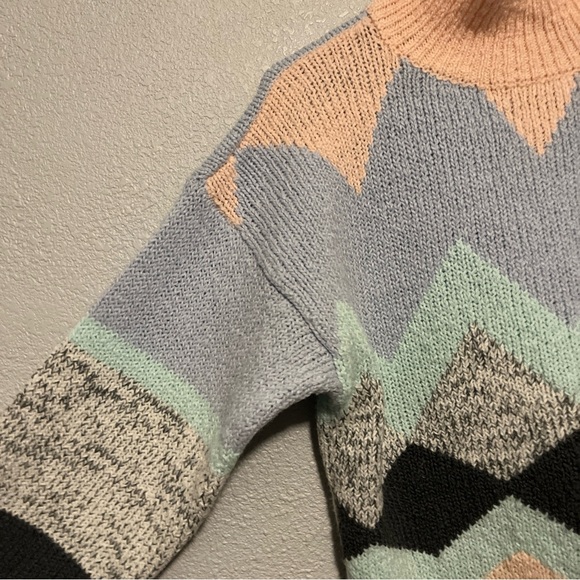 Women’s Totally 80s Sweater Pastel Colors Long Sleeve Chevron Pattern Medium - Picture 3 of 7